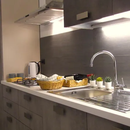 Appartement 1 *